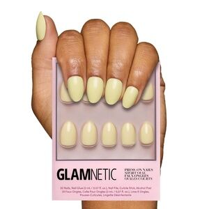 Glamnetic Press On Nails Pastel Yellow